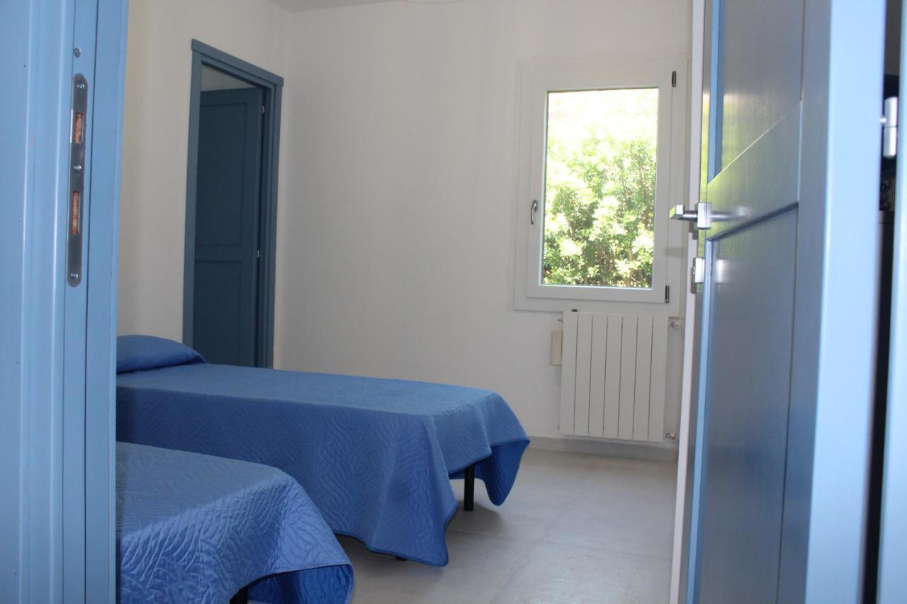 Bona Ciurrata Hotel Golfo Aranci Bagian luar foto
