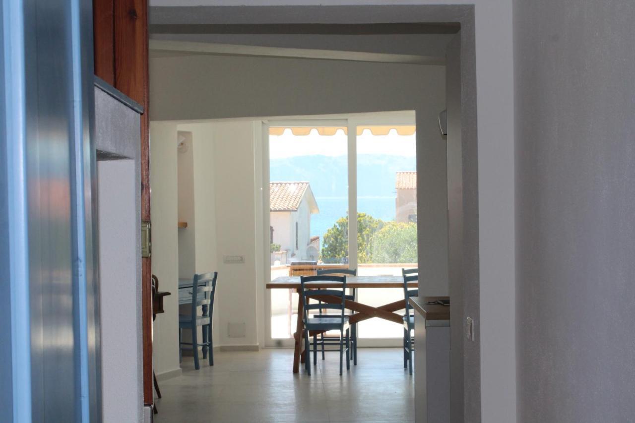 Bona Ciurrata Hotel Golfo Aranci Bagian luar foto