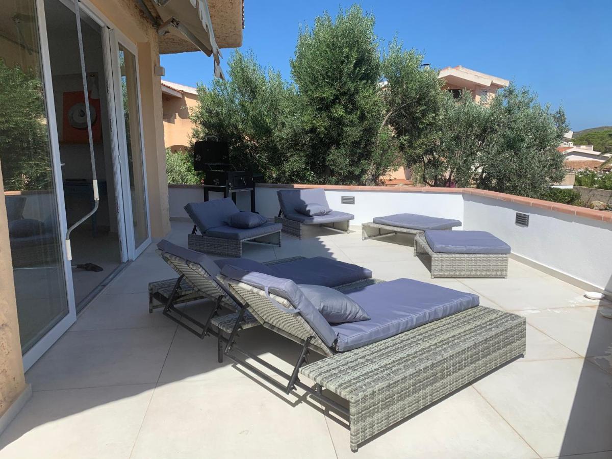 Bona Ciurrata Hotel Golfo Aranci Bagian luar foto