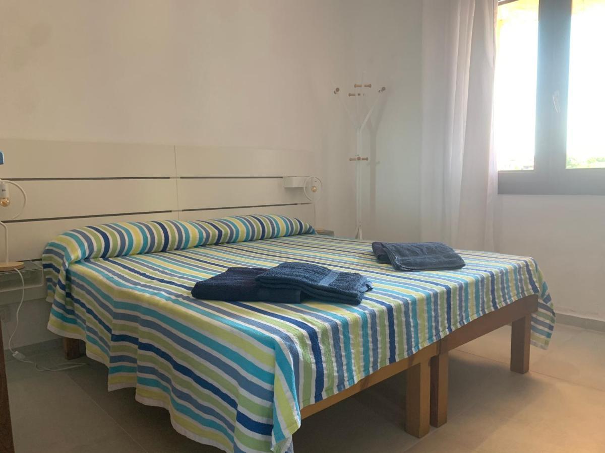 Bona Ciurrata Hotel Golfo Aranci Bagian luar foto