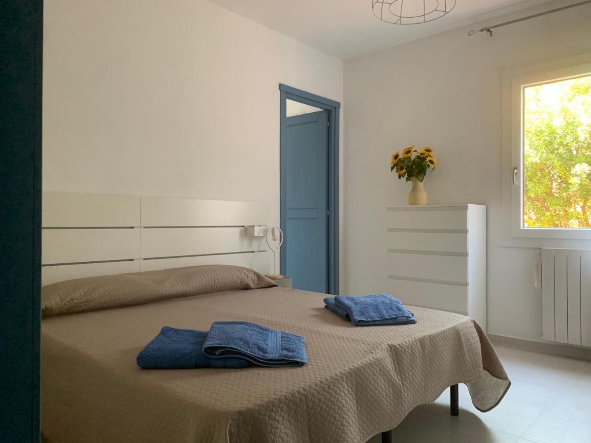 Bona Ciurrata Hotel Golfo Aranci Bagian luar foto
